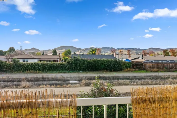 3041 Peppermill Circle, Pittsburg, California 94565