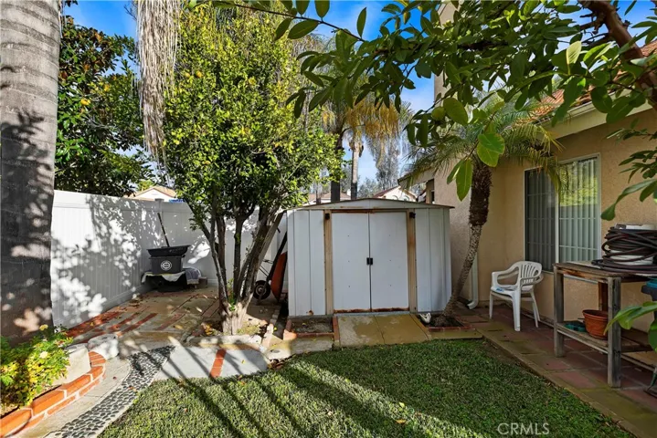 39487 Crystal Lake Court, Murrieta, California 92562