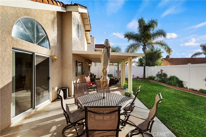 39487 Crystal Lake Court, Murrieta, California 92562