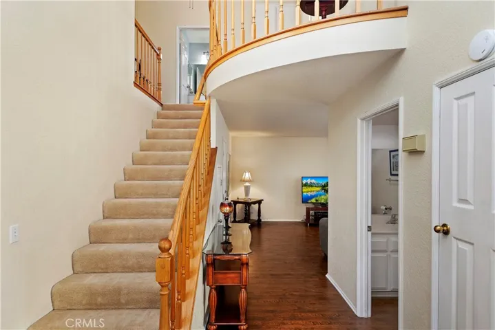 39487 Crystal Lake Court, Murrieta, California 92562