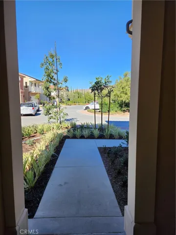 108 Artista, Irvine, California 92602
