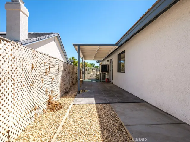14800 Kent Lane, Helendale, California 92342