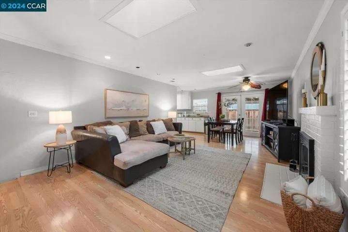 1580 Nicholas Dr, Concord, California 94520