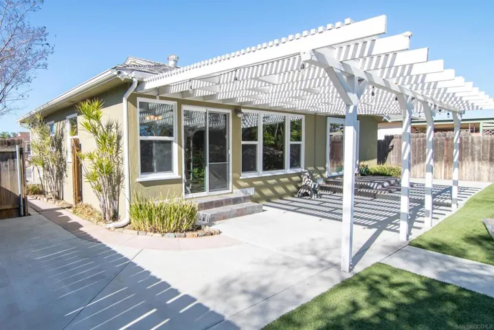 6383 50th St, San Diego, California 92120