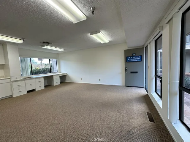 5290 Overpass Road 124, Santa Barbara, California 93111