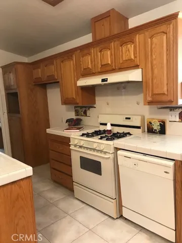 24515 California Avenue 38, Hemet, California 92545