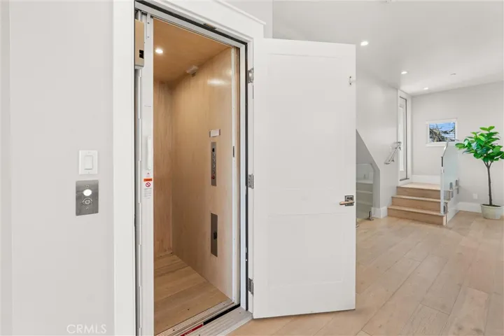 Elevator