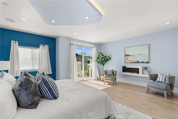 16760 A Bayview Drive, Sunset Beach, California 90742