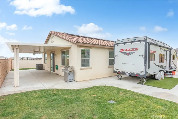 31421 Darlington Oak Drive, Winchester, California 92596