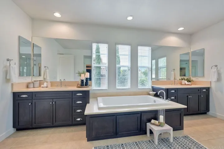 Master Bath/Spa