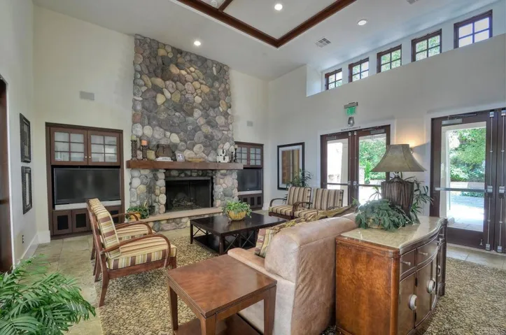 3437 Corte Fortuna, Carlsbad, California 92009