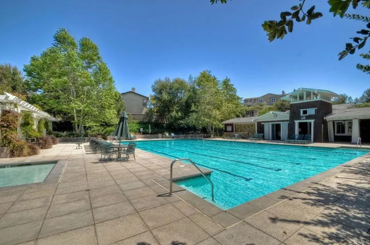 3437 Corte Fortuna, Carlsbad, California 92009