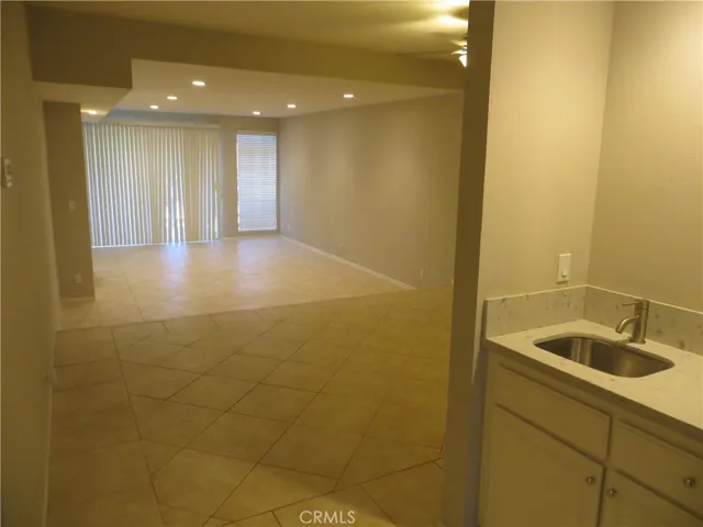 wet bar sink