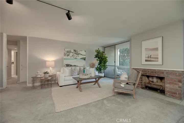 6315 Green Valley Circle 200, Culver City, California 90230