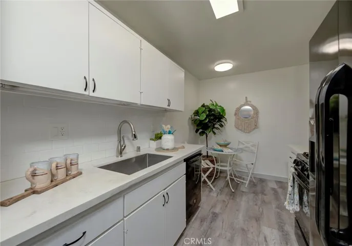 6315 Green Valley Circle 200, Culver City, California 90230