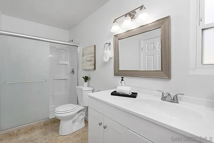 1151 Borden Rd, Escondido, California 92026