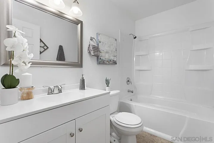 1151 Borden Rd, Escondido, California 92026