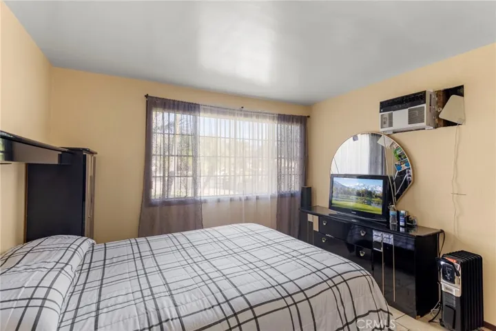 622 E Bonnie Brae Court, Ontario, California 91764