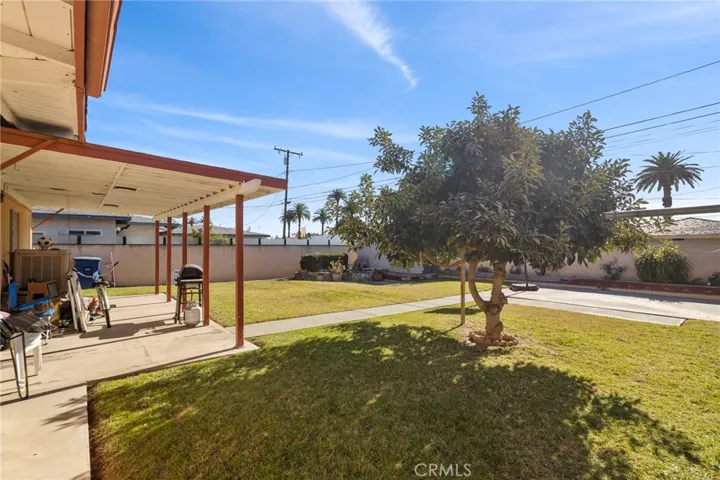 622 E Bonnie Brae Court, Ontario, California 91764