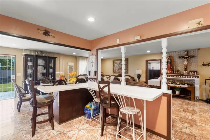 622 E Bonnie Brae Court, Ontario, California 91764