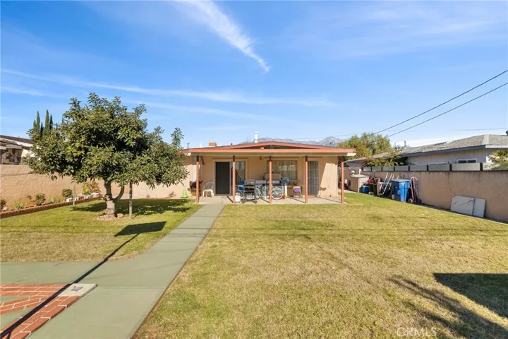 622 E Bonnie Brae Court, Ontario, California 91764