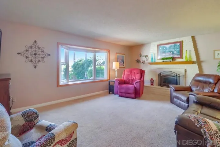 9610 St Andrews Dr, Santee, California 92071