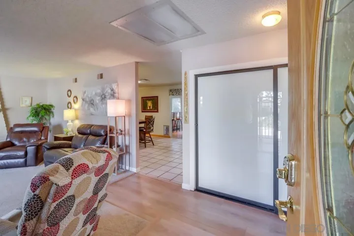 9610 St Andrews Dr, Santee, California 92071