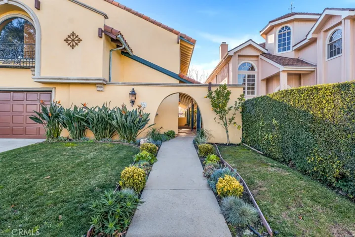 32220 Oakshore Drive, Westlake Village, California 91361