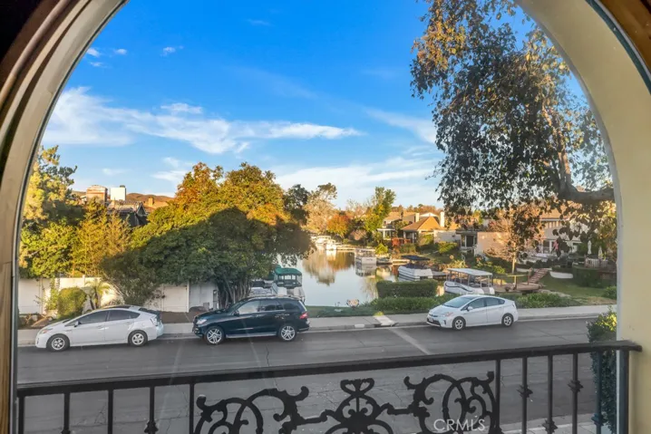 32220 Oakshore Drive, Westlake Village, California 91361