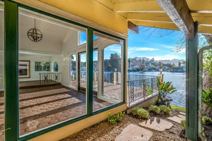 32220 Oakshore Drive, Westlake Village, California 91361