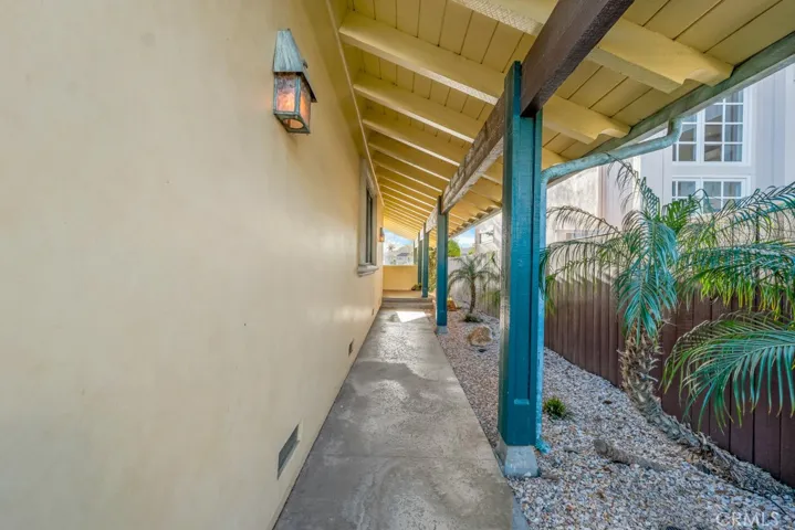 32220 Oakshore Drive, Westlake Village, California 91361