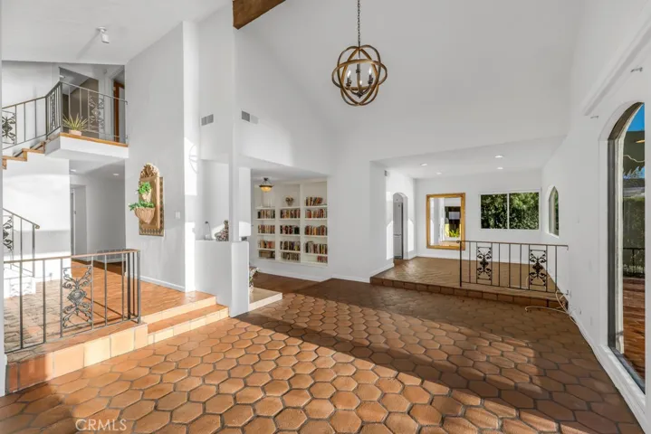 32220 Oakshore Drive, Westlake Village, California 91361