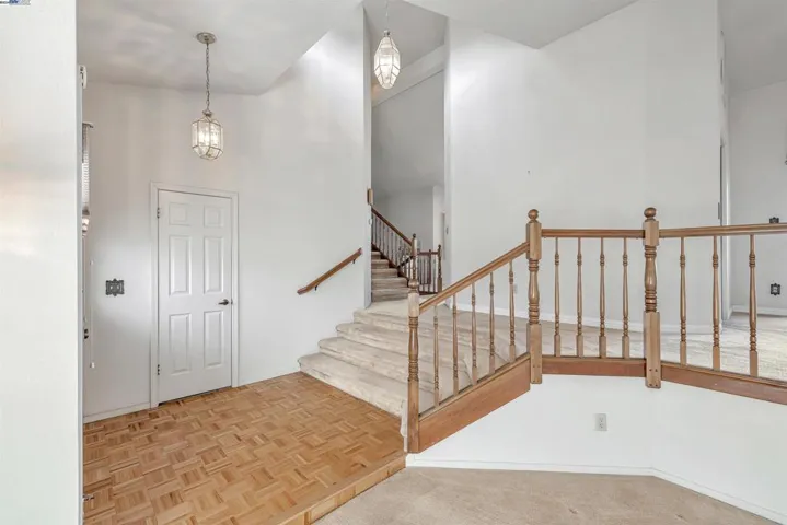 2209 Lodgepole Cir, Modesto, California 95358