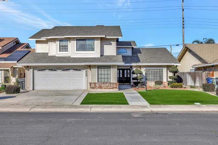 2209 Lodgepole Cir, Modesto, California 95358