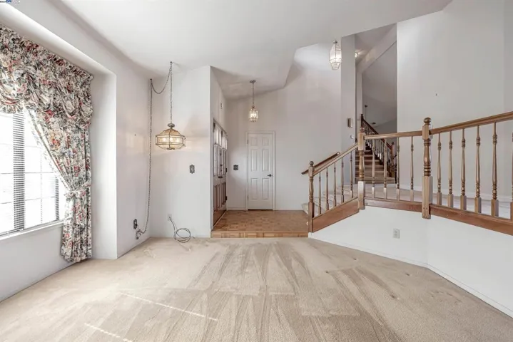 2209 Lodgepole Cir, Modesto, California 95358