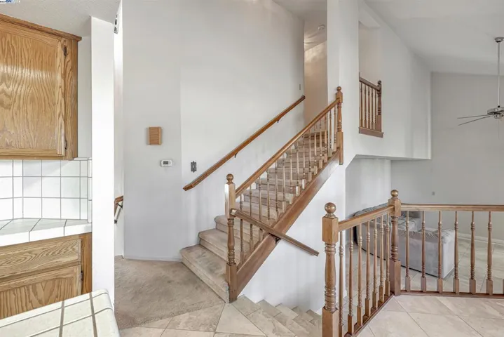 2209 Lodgepole Cir, Modesto, California 95358