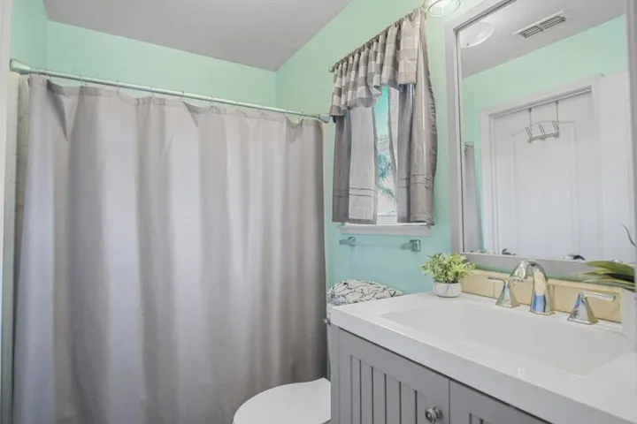 4204 Moon Rose Court, Turlock, California 95382