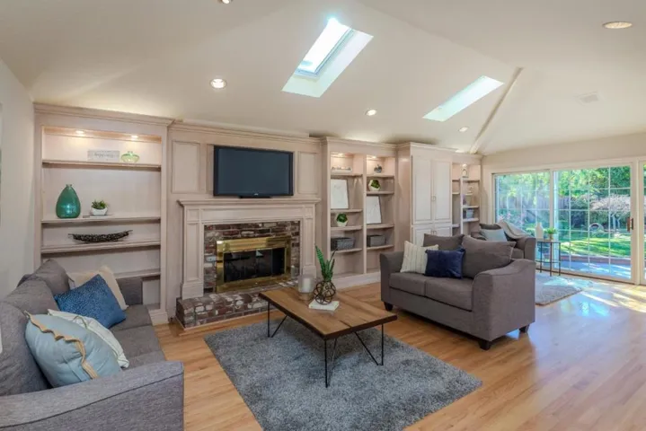 2833 La Rhee Drive, San Jose, California 95124