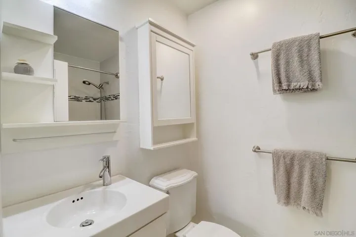 12979 Calle De Las Rosas, San Diego, California 92129