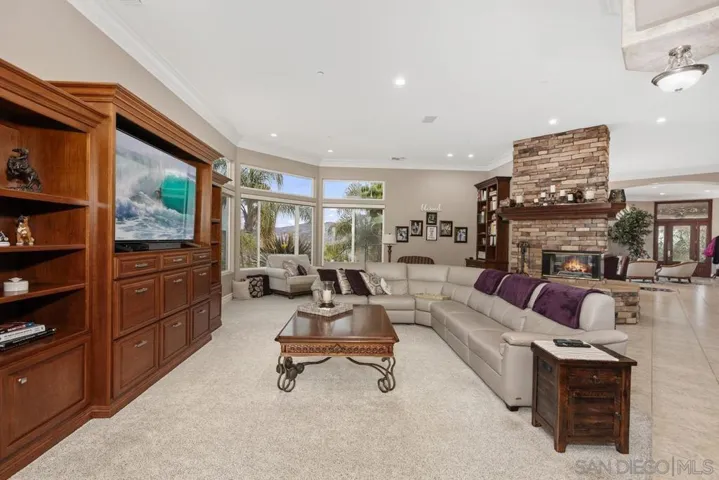 2272 Grace Lamay Ter, El Cajon, California 92019