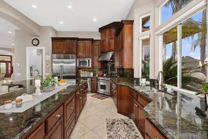 2272 Grace Lamay Ter, El Cajon, California 92019