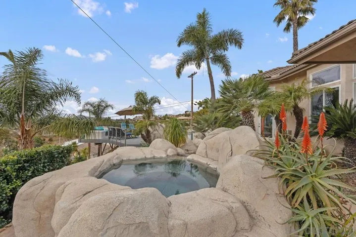 2272 Grace Lamay Ter, El Cajon, California 92019