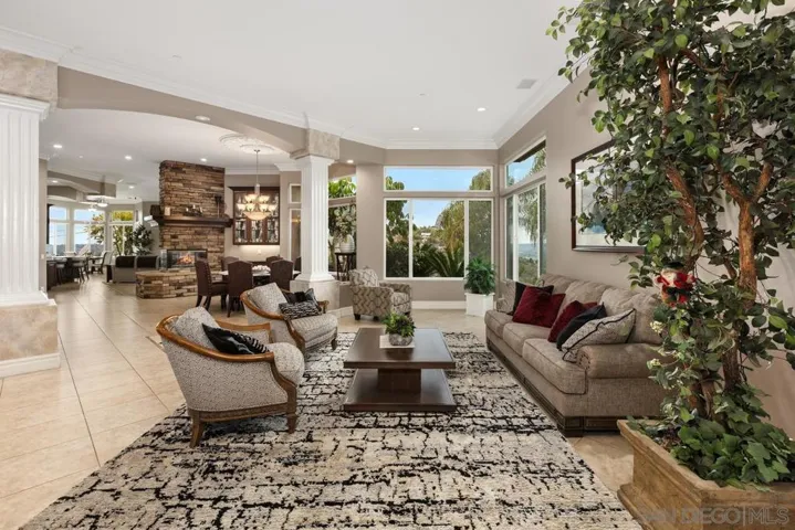 2272 Grace Lamay Ter, El Cajon, California 92019