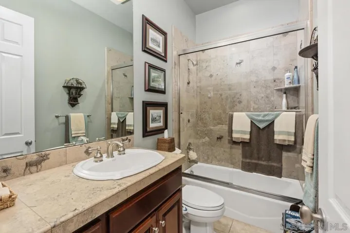2272 Grace Lamay Ter, El Cajon, California 92019