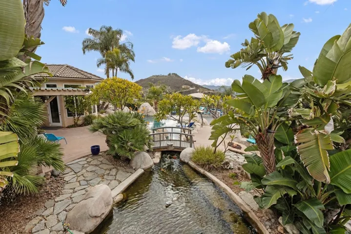 2272 Grace Lamay Ter, El Cajon, California 92019