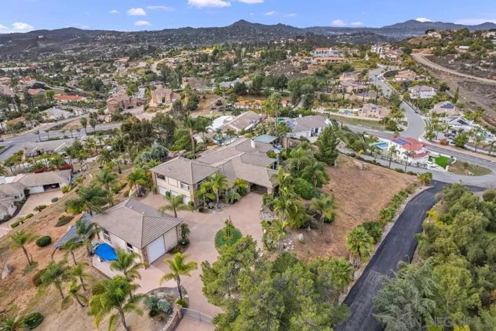 2272 Grace Lamay Ter, El Cajon, California 92019