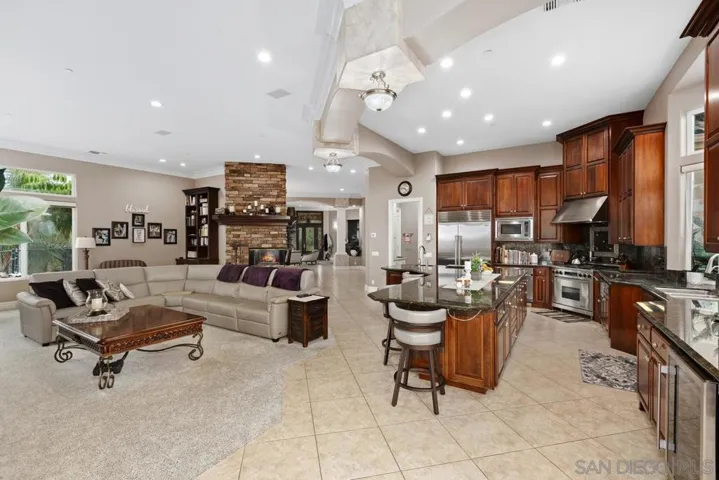 2272 Grace Lamay Ter, El Cajon, California 92019