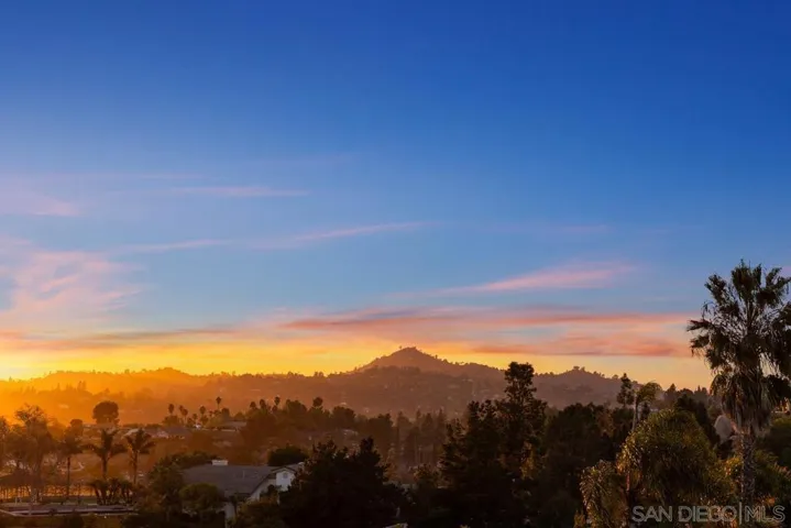 2272 Grace Lamay Ter, El Cajon, California 92019