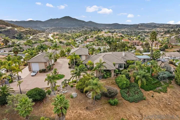2272 Grace Lamay Ter, El Cajon, California 92019