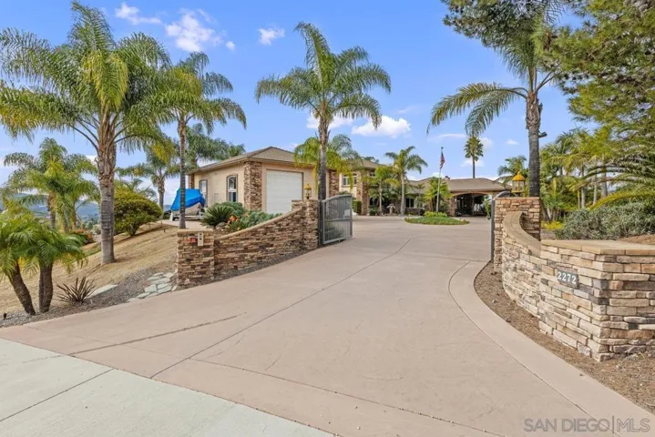 2272 Grace Lamay Ter, El Cajon, California 92019